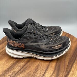 Hoka One One Clifton 9 Shoes Womens Size 8 B Running Walking Comfort Sneakers